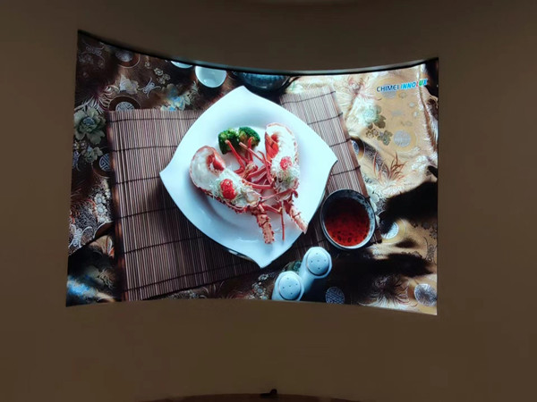 上犹室内P2.5弧形LED屏